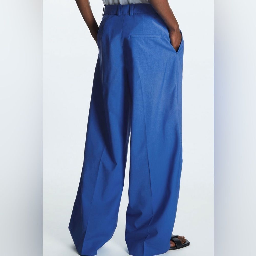 NWT COS Wide-Leg Pleated Wool Trousers in bright blue - Picture 6 of 11